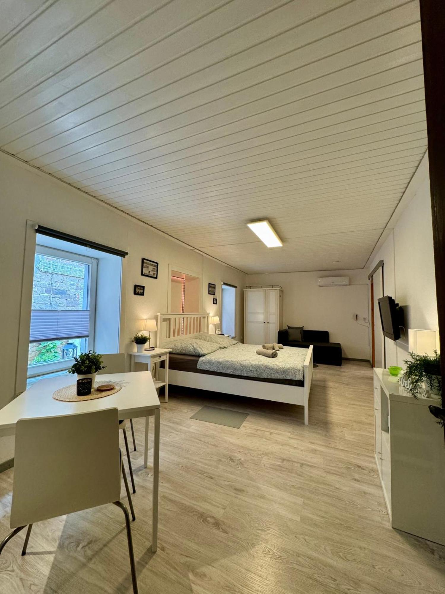 Ferienwohnung Altenschoenbach Prichsenstadt Bagian luar foto