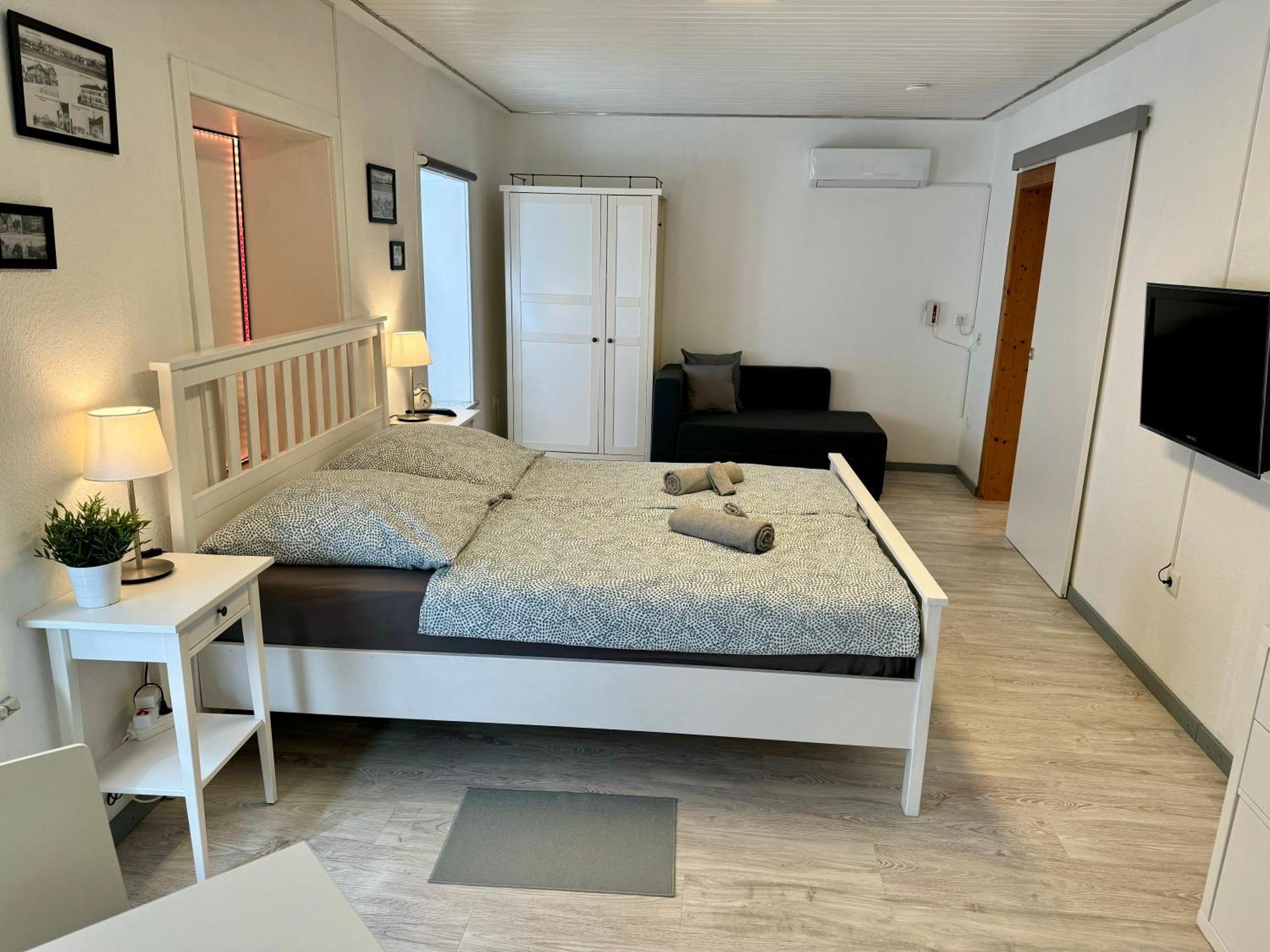 Ferienwohnung Altenschoenbach Prichsenstadt Bagian luar foto